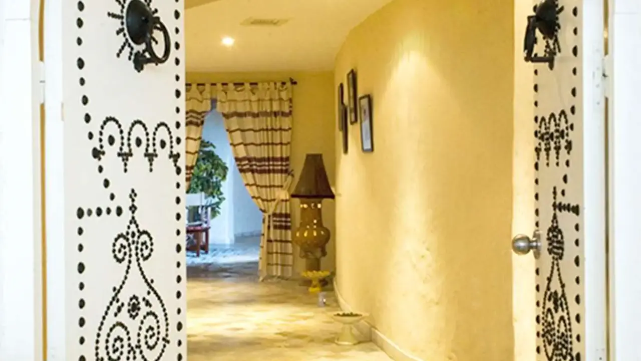 Golden Tulip Taj Sultan
