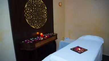 Golden Tulip Taj Sultan