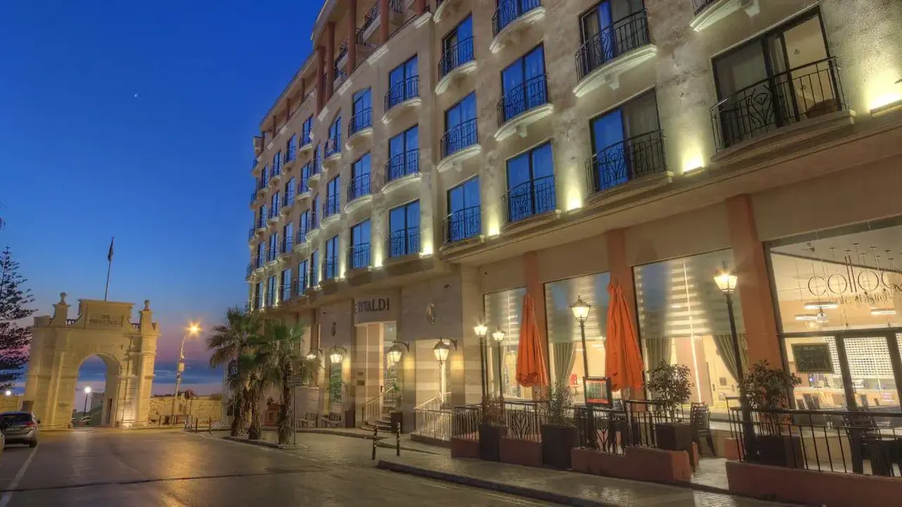 Golden Tulip Vivaldi Hotel