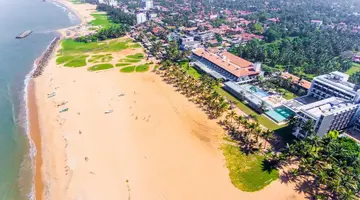 GOLDI SANDS HOTEL