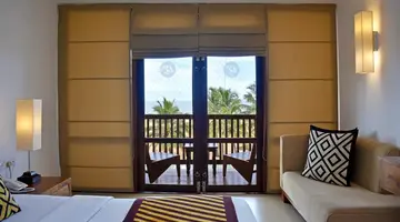 GOLDI SANDS HOTEL