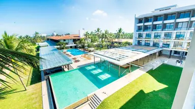 Goldi Sands