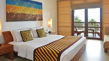 Goldi Sands