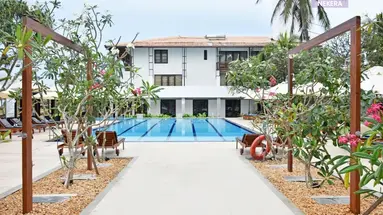 Goldi Sands