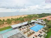 Goldi Sands