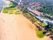 GOLDI SANDS