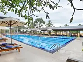 GOLDI SANDS