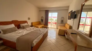 GOLF RESIDENCE HOTEL