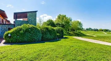 Golf Residence