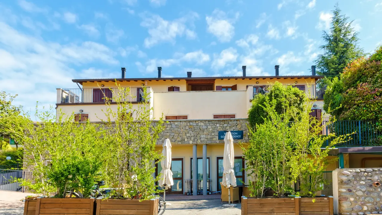 Golf Residence