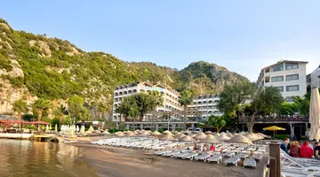 Golmar Beach Hotel