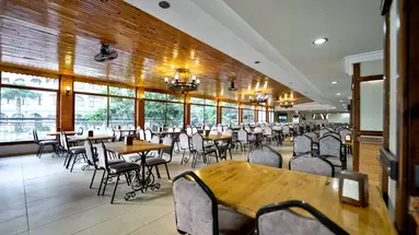 Golmar Beach Hotel