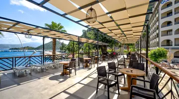 Golmar Beach Hotel