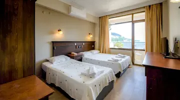 Golmar Beach Hotel