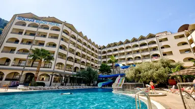 Golmar Beach Hotel