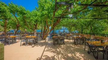 GOLMAR BEACH HOTEL