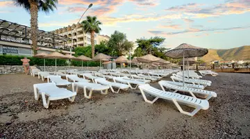 Golmar Beach Hotel