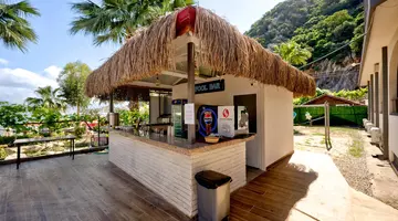 Golmar Beach Hotel
