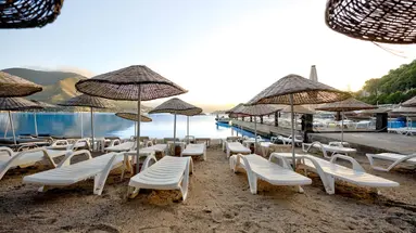 Golmar Beach Hotel