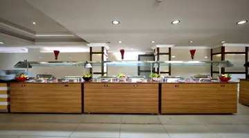 Golmar Beach Hotel