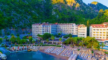 GOLMAR BEACH HOTEL