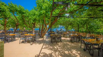 GOLMAR BEACH HOTEL