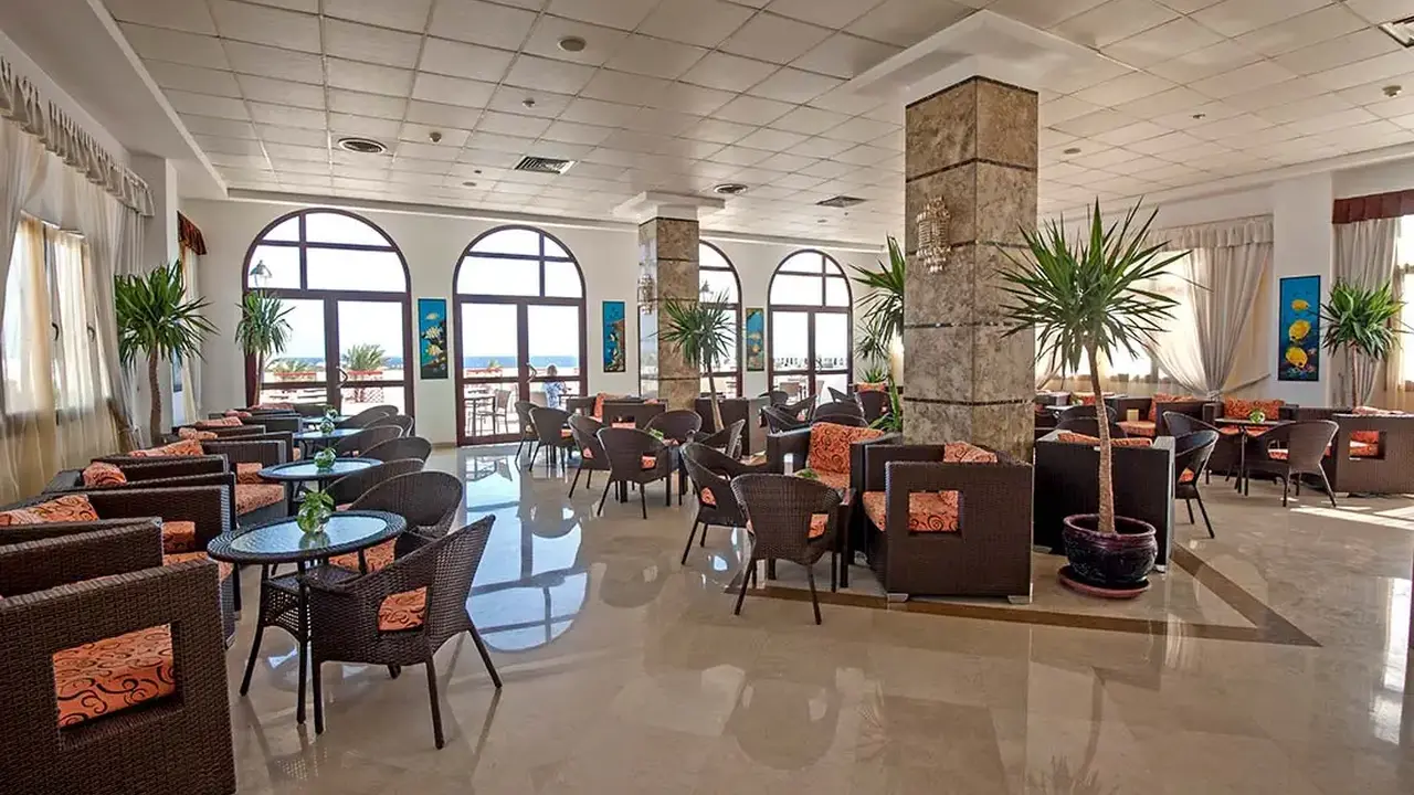 GORGONIA BEACH RESORT