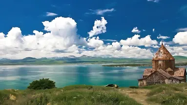 Górskie Wyzwania - Armenia w Cieniu Araratu