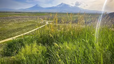 Górskie Wyzwania - Armenia w Cieniu Araratu