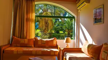 GOVINO BAY