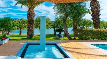 GOVINO BAY