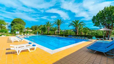Govino Bay