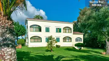 Govino Bay