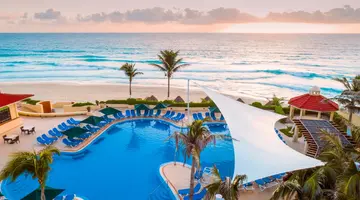 Gr Solaris Cancun