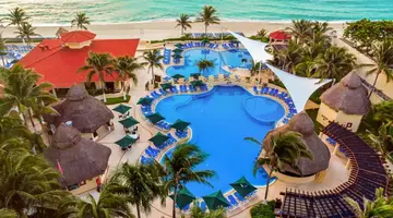 Gr Solaris Cancun
