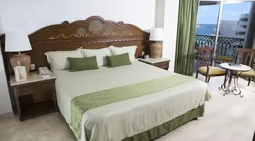 Gr Solaris Cancun