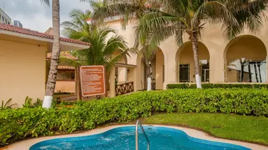 Gr Solaris Cancun