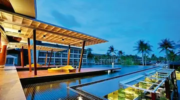 Graceland Khao Lak Beach Resort