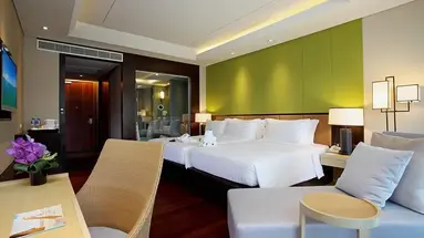 Graceland Khaolak Beach Resort