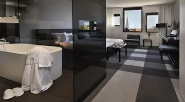 Graffit Gallery Hotel