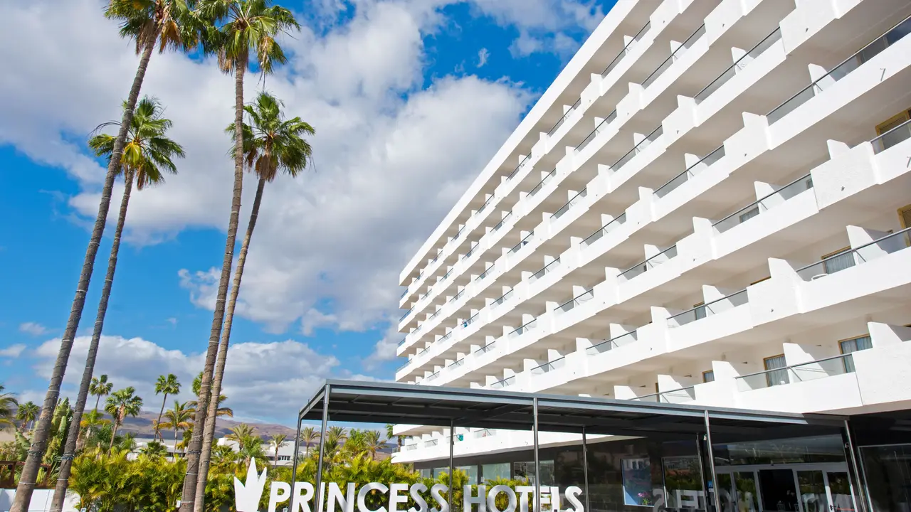 GRAN CANARIA PRINCESS (ADULTS ONLY 16+)