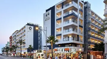 Gran Hotel Flamingo Adults Only