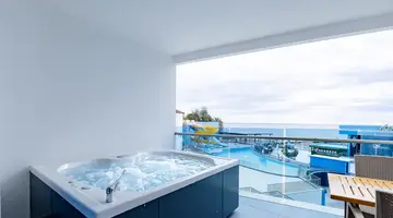 GRANADA LUXURY OKURCALAR