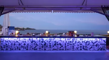 GRANADA LUXURY OKURCALAR