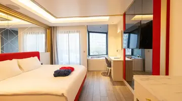 GRANADA LUXURY RED ADULT ONLY