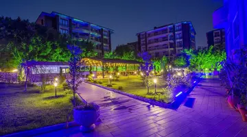 Grand Alisa Hotel (Ex: Royalisa Hotel)