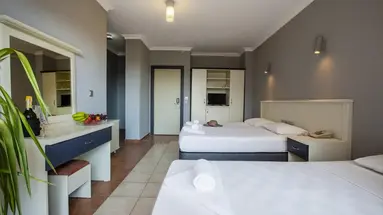 Grand Alisa Hotel (Ex: Royalisa Hotel)