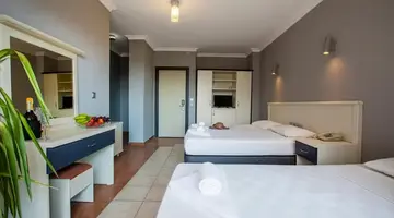 Grand Alisa Hotel (Ex: Royalisa Hotel)