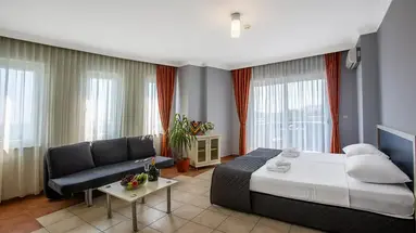 Grand Alisa Hotel (Ex: Royalisa Hotel)