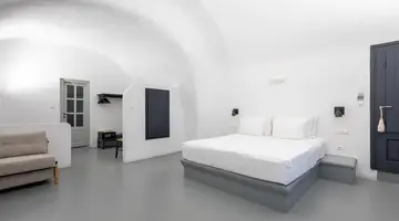 Grand Ambassador Santorini